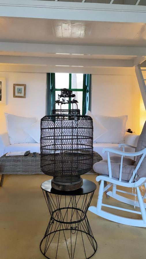 Hypate, Traditional Island Cottage Chalki Town Luaran gambar