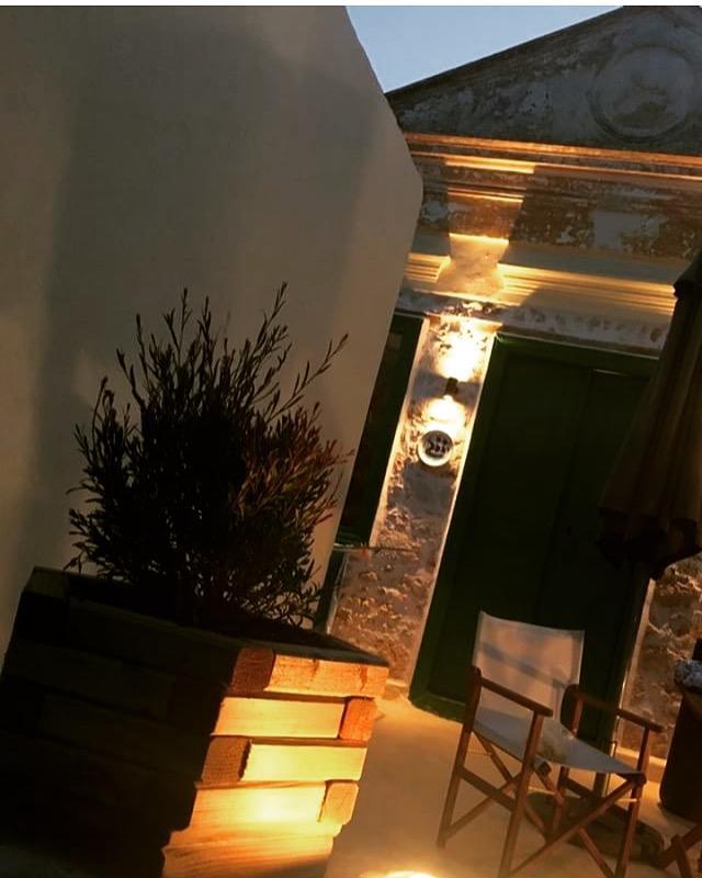 Hypate, Traditional Island Cottage Chalki Town Luaran gambar